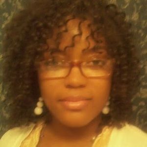 Meet your Posher, Alicia